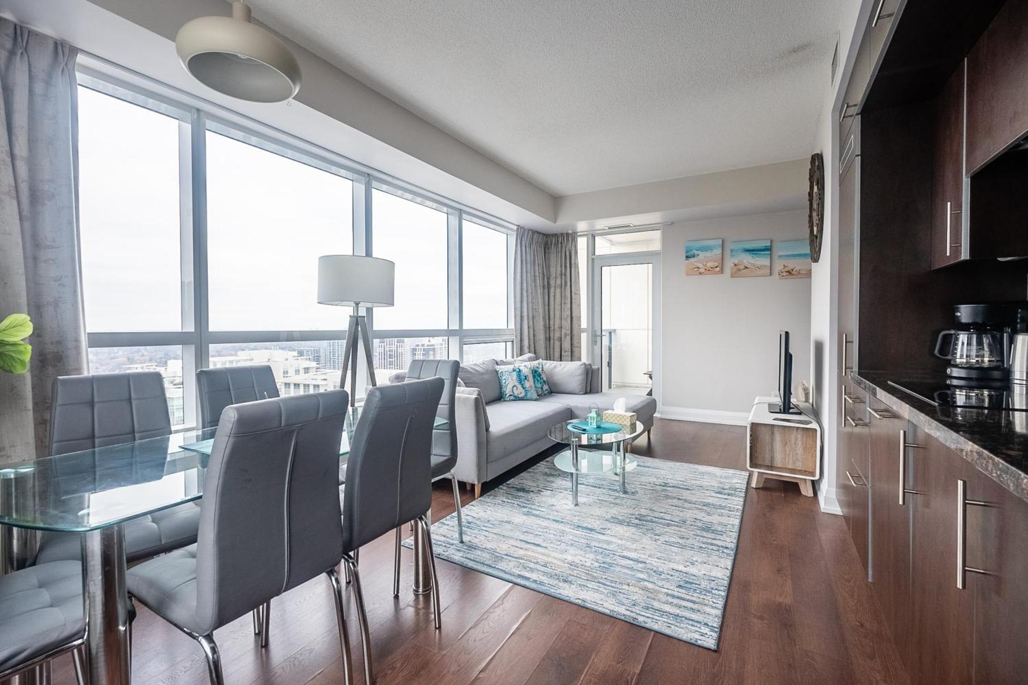 Globalstay Modern Apartments In North York Skyscraper Торонто Екстериор снимка