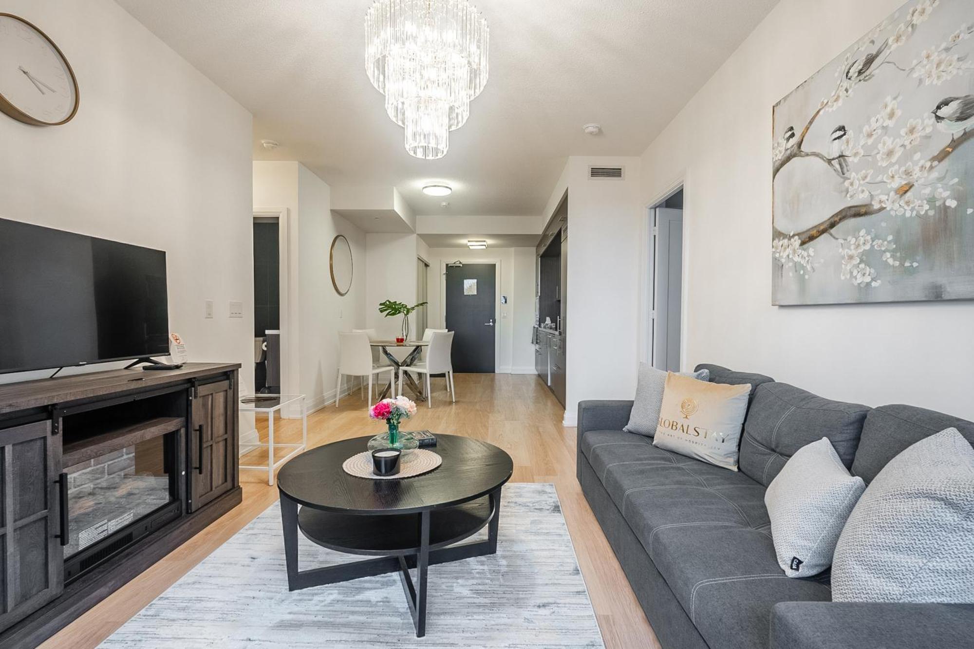 Globalstay Modern Apartments In North York Skyscraper Торонто Екстериор снимка